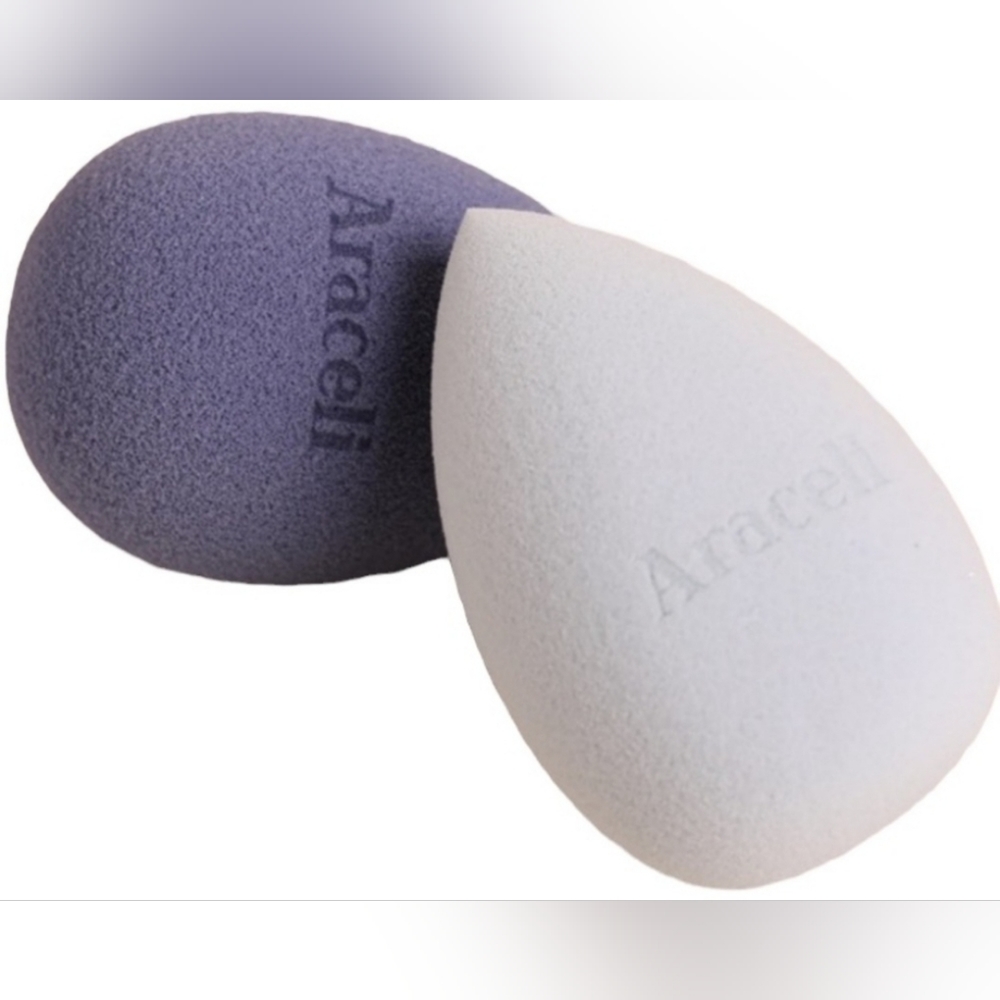 Araceli beauty blender duo